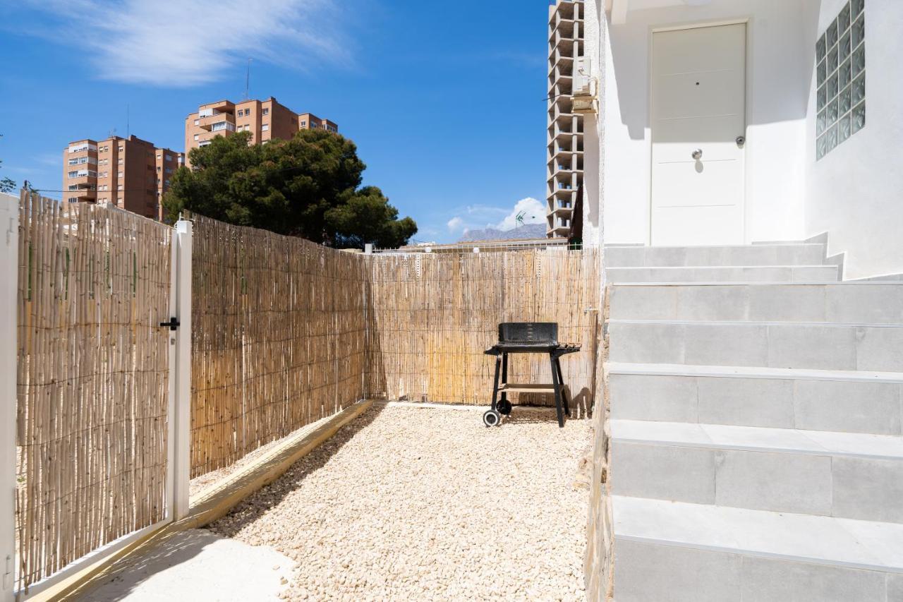 Casa Mya Con Terreno Privado Y Parking Compartido - A 800M De Playa Poniente Villa Benidorm Exterior photo